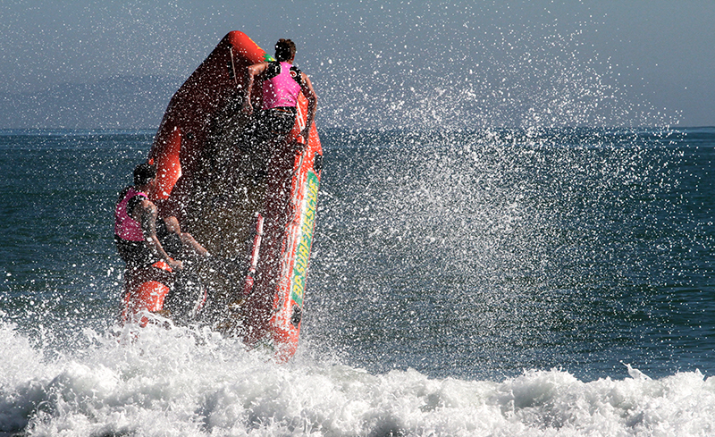 Inflatible Rescue Boat Action : Personal Photo Projects :  Richard Moore Photography : Photographer : 